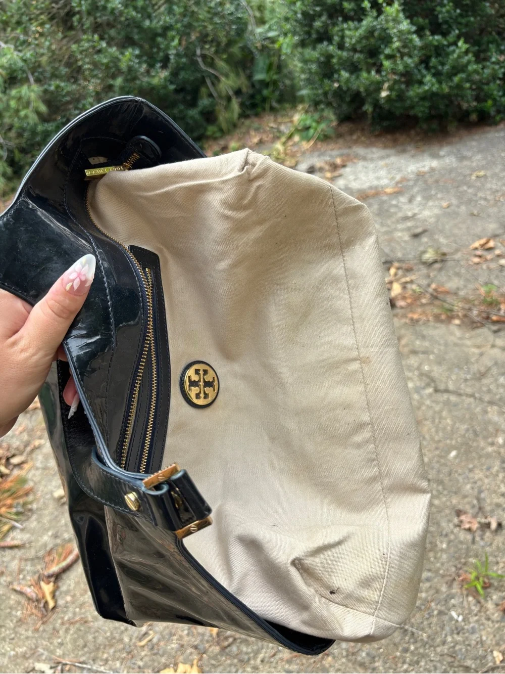 Tory Burch Bombe Patent Leather Tote Bag